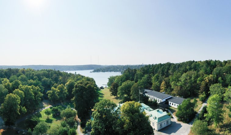 Tollare folkhögskola, vy från luften