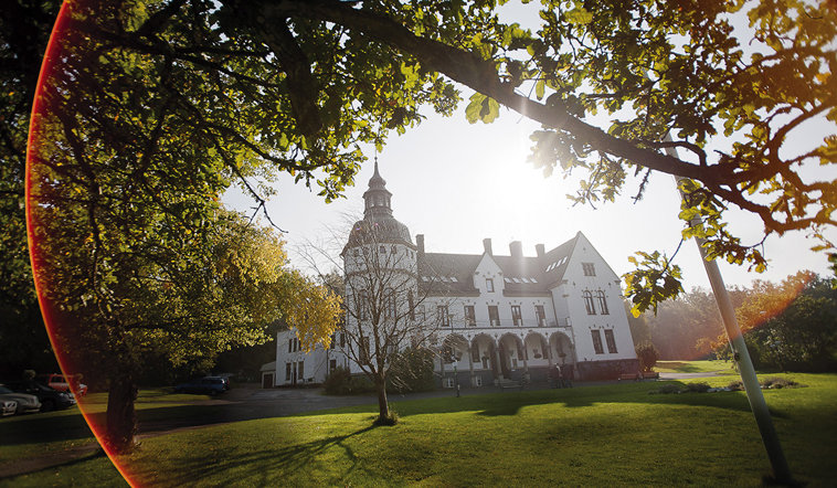 Hellidens folkhögskola