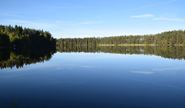 Folkhögskola med internat i natursköna Mullsjö och filial i Jönköping